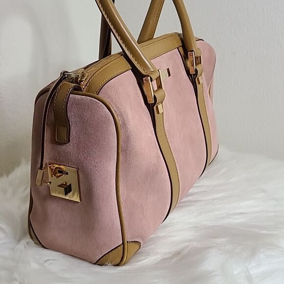 💯Authentic Gucci Suede Duffle Bag- Small sized 🍀 - Picture 8 of 16